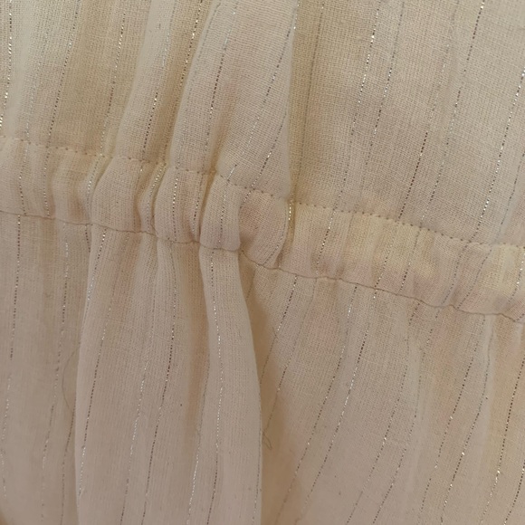 Chan Luu Sleeveless Deep V Ruffle Blouse - Picture 5 of 9